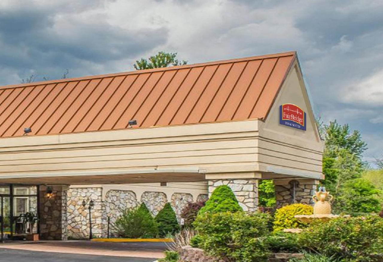 Fairbridge Inn & Suites Poconos Stroudsburg Exteriér fotografie